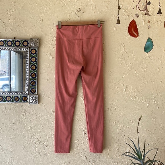 Girl’s Uniqlo Airism Leggings size 13 - Picture 4 of 5